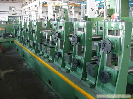 Welded pipe production equipment